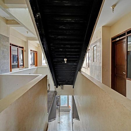 Oyo 1699 Verona Residence Bandung Zewnętrze zdjęcie