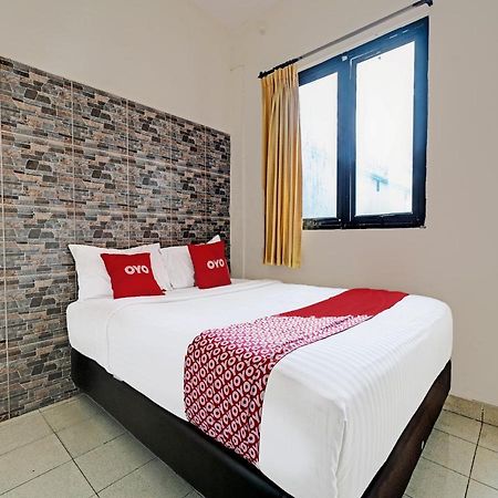 Oyo 1699 Verona Residence Bandung Zewnętrze zdjęcie