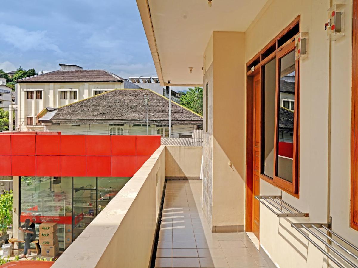Oyo 1699 Verona Residence Bandung Zewnętrze zdjęcie