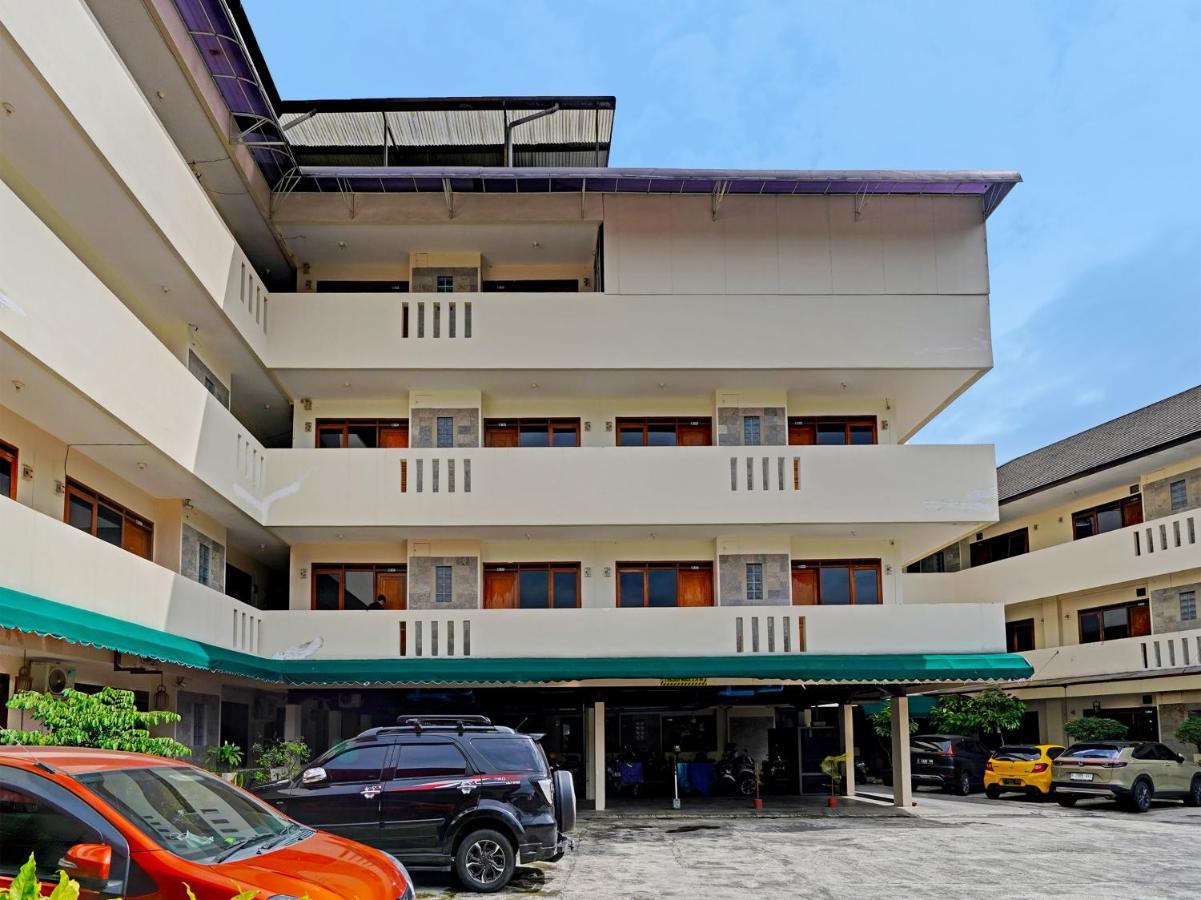 Oyo 1699 Verona Residence Bandung Zewnętrze zdjęcie